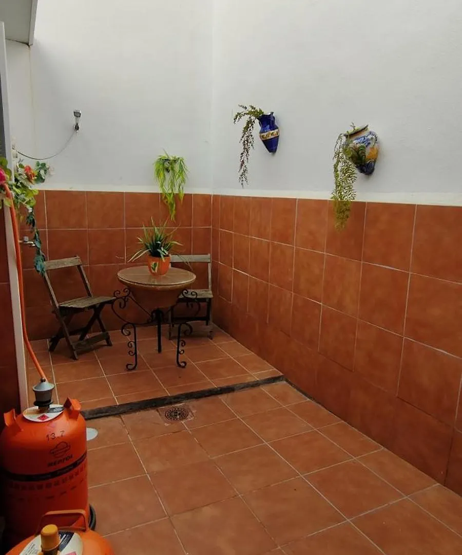 La Parrita Villa Guadalcanal 0*,